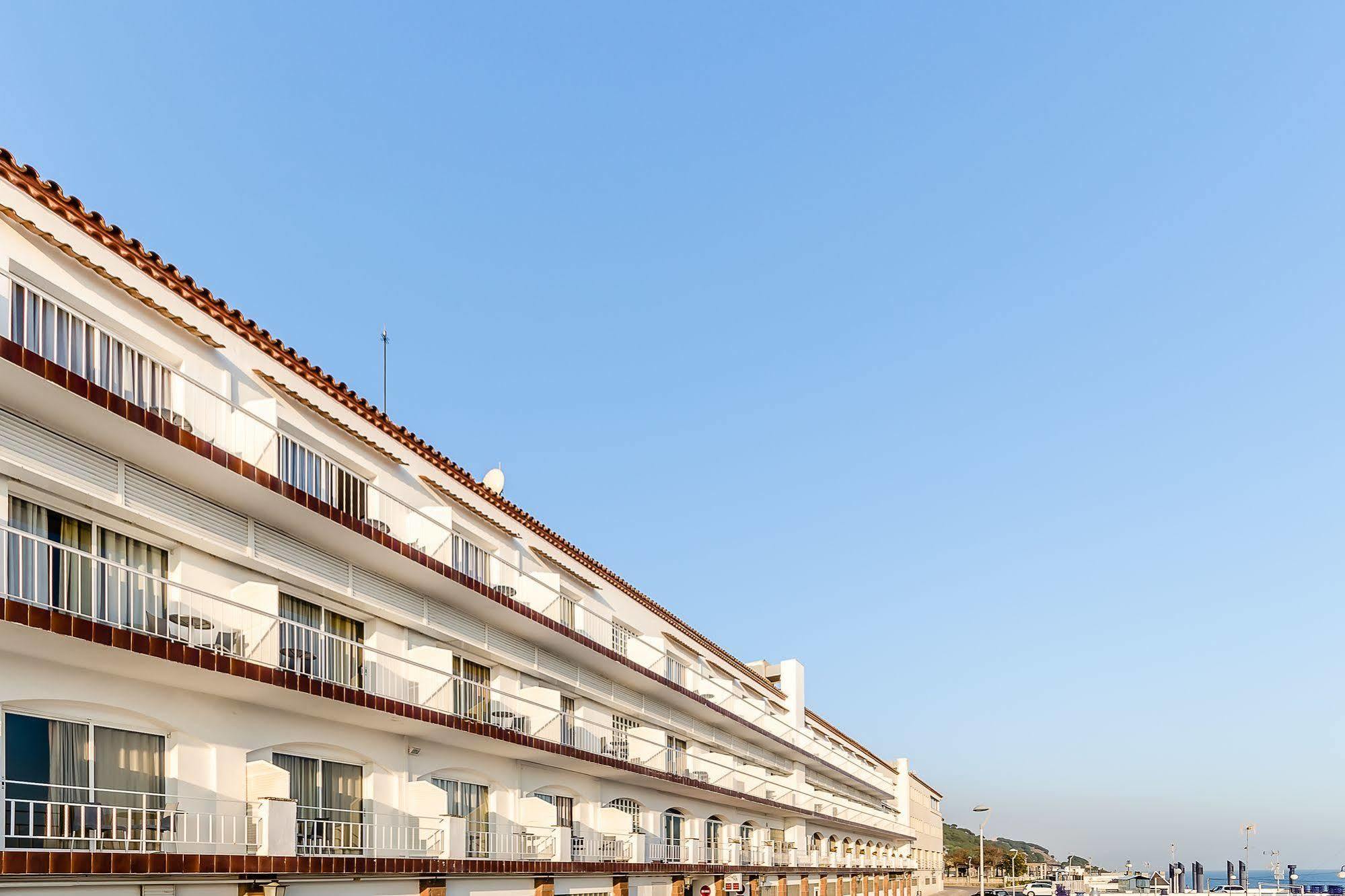 Gran Sol Hotel Sant Pol De Mar Bagian luar foto