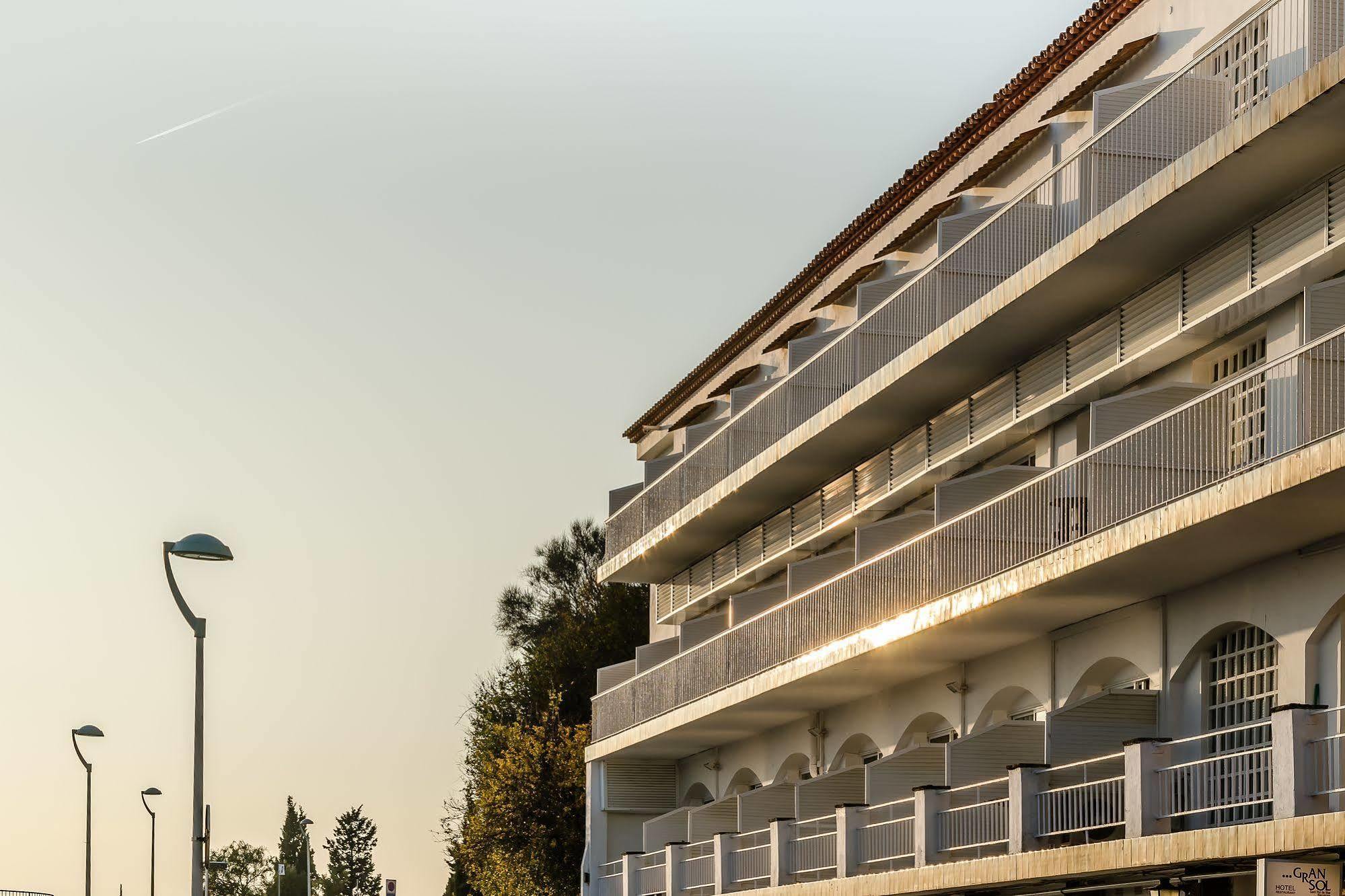 Gran Sol Hotel Sant Pol De Mar Bagian luar foto